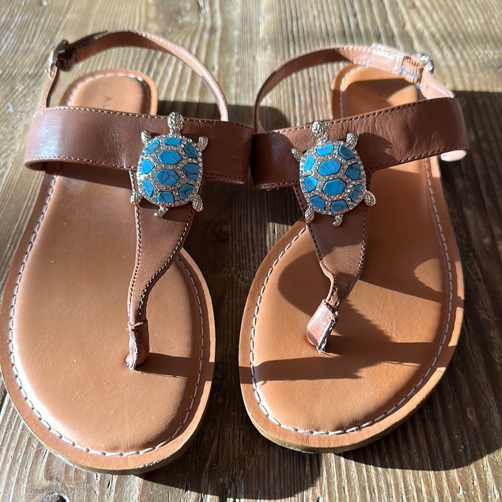 Alex Marie brown Leather Sandals turtle accents size 7.5